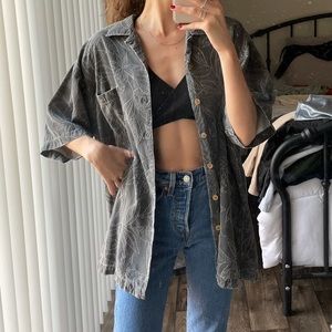 Grey floral 100% silk button up top